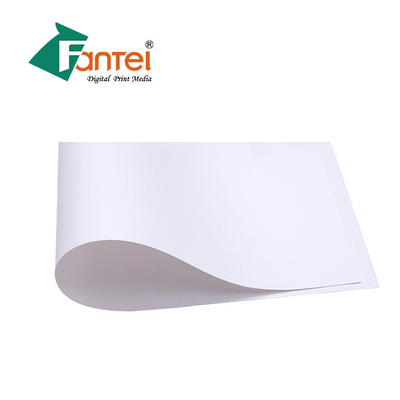 ป้ายโฆษณากลางแจ้ง PVC เคลือบ 340 Gram วัสดุการพิมพ์โฆษณา